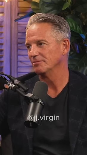 Celebrity Nutrition Expert + Fitness Hall of Famer on Instagram: "Before you change anything with food or workouts, you need to change how you measure progress. Comment SCALE and I will send you my guide on Ditching The Scale for good and learn to track your body composition so you can measure your goals. The traditional scale is the wrong tool. It tells you weight, not what that weight is made of. That’s how women end up frustrated when clothes fit better but the scale goes up. Body composition