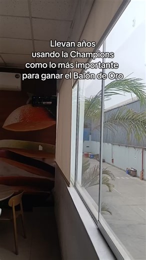Deljoan Martinez on Instagram: "Esa gente no se decide con lo que se necesita para ganar el Balón de oro. Cambian el discurso si el favorito es Messi o un jugador del Barcelona. #messi #fcbarcelona #futbol #lamineyamal #intermiami #raphinha #realmadrid #fcb #cr7 #championsleague"
