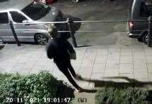 Amazon parcel thief caught on camera