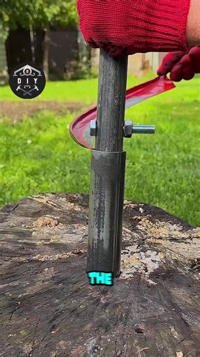 88K views · 168 reactions | Each stroke, measured and precise — a master sharpening his blade the old-fashioned way. | Life Hacks | Facebook