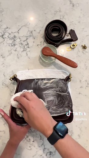 Vintage Coach Bag Restoration Using Saddle Soap