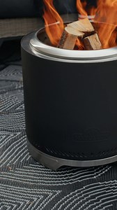 Meet the Timberwolf Smokeless Fire Pit.​ Less smoke, more convenient outdoor fun. | Napoleon