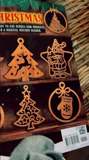 Handmade Christmas, One Cut at a Time 🎄🪚