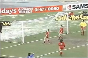 On this day: 1986 - David Speedie scored THIS goal for #Chelsea (vs Liverpool). #cfcHeritage | Chelsea Chadder