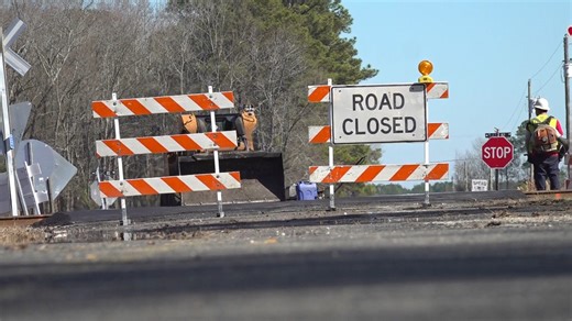 More than 50 railroad crossings will be completely closed for the next two weeks in the Midlands. Here's what you need to know.