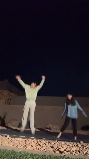 Peg to my cat’ #dance #funny