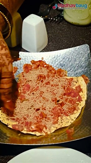 🧂 खारट म्हणजे salt जास्त खाल्लं तर BP वाढतो का? ⚠️