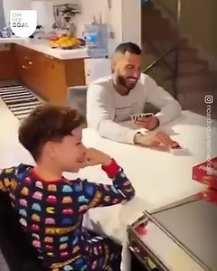 49K views · 1K reactions | Day 4 of isolation: Fabregas has already lost it and is "insulting" his neighbors  | Magic Hands Creations | Facebook