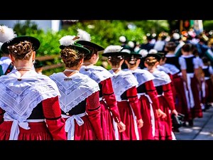 Oktoberfest Music - Traditional Costume Parade