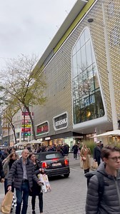 Shopping 🛍️ season in Vienna Austria 🇦🇹 #ZARA #bershka #wien #vienna #placestovisit | Vienna Uncovered