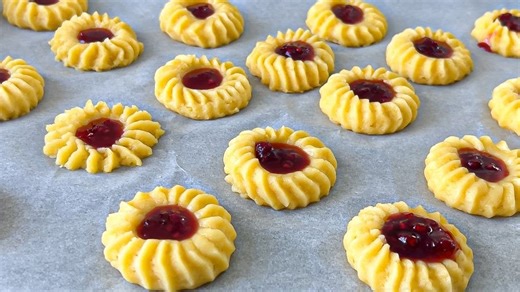 Everyone thought I bought these cookies but they’re completely homemade