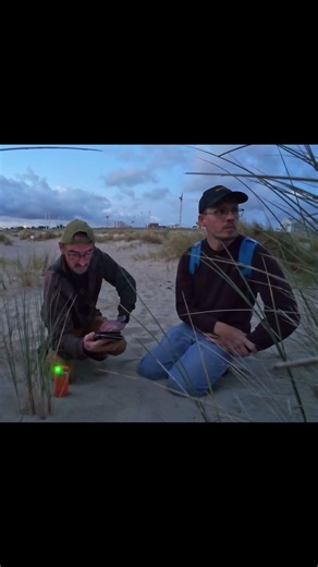 #Randonautica, entity tells us to move! feat @fredparanormal59