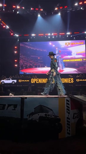 Steppin' out into PPG Paints Arena [Watch LIVE Paramount ] | PBR