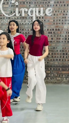 Các bạn đã cập nhật trend 30-4 chưa? #moontranguyen #dance #sortvideo #viral