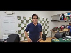 Lou Ferrigno of TV's "The Incredible Hulk" visits Pine Bluff, Arkansas