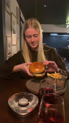 Sharing Burgers with Your Boyfriend