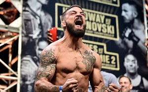 "Good on BKFC for investing in African American fighters" - Mike Perry signs multi-fight deal with Bare Knuckle FC, fans react