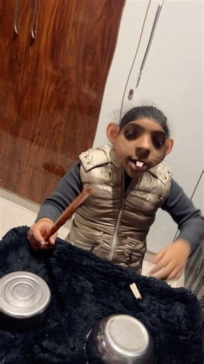 Musha 🐀 bhai ne sikha jakir se bhi tabla 🤣🤣🤣#mousevideo #sanaya #ssvlog #funny #shortvideo