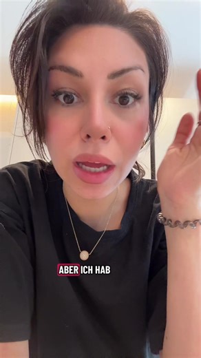 My Luxury Life Style ist anders🥩 Ich denke gerade die Ausländischen Damen können mich verstehen mit dem Fleisch einfrieren 🥸😩🥰 Ja für viele ist es normal extra soviel Platz für mich ist es Luxus 🫠 #luxus #haushalt #essen #küche #frauen