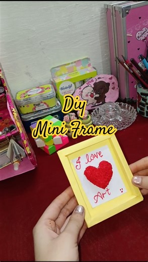 Diy mini photo frame 🖼️ #ytshorts #craftandcreate7902 #viral #trending #photoframe