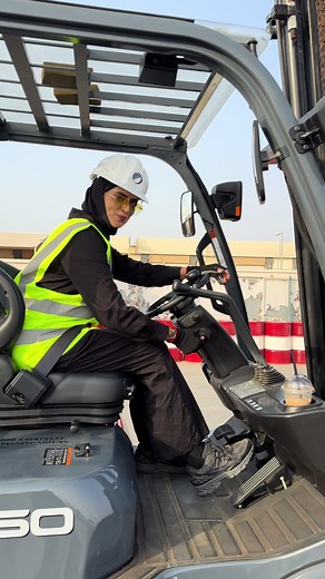 First Time Driving Lessons: A Beginner's Guide