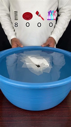 HOW MANY TISSUES? THE RESULT WILL SURPRISE YOU! #watertub #tissue #toys #asmr #satisfying #tranding