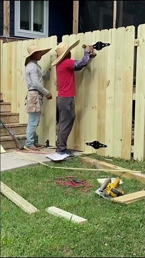 Step-by-Step Guide: Building a Gate Section on Your Privacy Fence! #fence #woodworking #gate