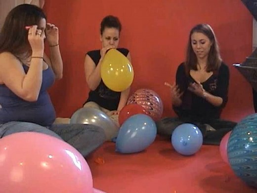 3 Looner Girls Pops Balloons