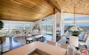 在洛杉矶高处的一座景观迷人的现代住宅|8416 Grand View drive Los Angeles, CA
