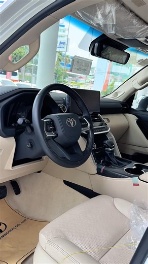 New Toyota Land Cruiser ZX 2026 Super Luxury SuV