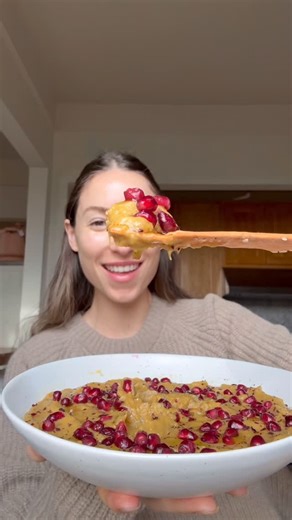 Ella Henry on Instagram: "Acorn Squash & Leek Seasonal Dip 🌿 Served with my favorite dip vehicle @firehook Garlic Thyme Crackers. Made with quality, organic ingredients & unmatched flavor and crunch factor. #firehookpartner Ingredients: - 2 cups roasted acorn squash - 14 1 inch rounds of leeks - 1/3 cup creme fraiche - 1 tbsp lemon juice - 1 tsp honey - 2 tbsp extra virgin olive oil (separate from olive oil to cook acorn squash & leeks) - Salt and pepper - To garnish: pomegranate seeds, sumac, 