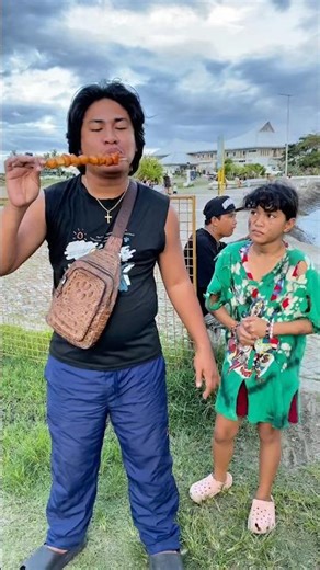 Homeless was lay and hurt for food #respect #sad #subscribe