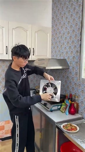 Sleek & Modern Modular Kitchen with Acrylic Finish & Smart Storage |Kitchenlane#kitchenlane