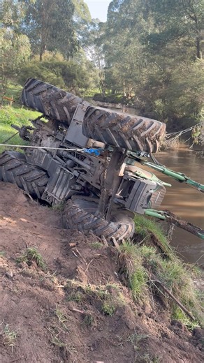Tractor recovery 1/6/24 22/3/25 some notes from Dave Just thought I would add some notes on this . We posted this a year ago and never in our wildest dreams would we have thought it would go a bit viral and get nearly 10 million views . In truth this was a much easier job then many we do. Some comments have been very kind and some have been very critical. In this industry you learn from every job you do so I welcome any commentary and take bits from most. A lot of people commenting are not notic