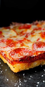 TURBO WEEK!  Get 50% OFF ALL PIZZAS at menu price 4/22-4/28! Use online code TURBO. Participating locations only. | Jet's Pizza | Facebook