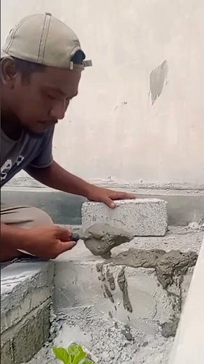 The stronger way to lay block