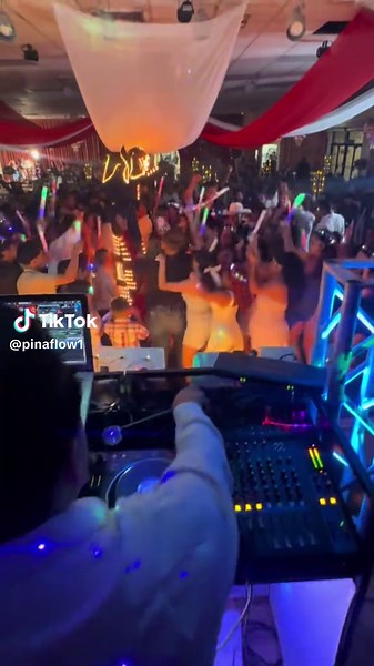 Mezclas en Vivo con DJ Piña: Tendencias 2025