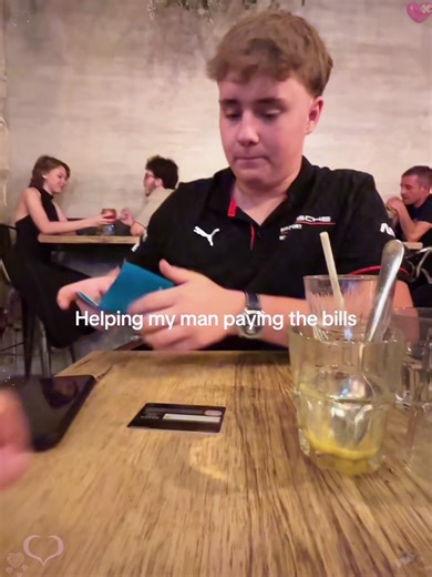 Gunung semeru meletus lagi pada sore hari ini rabu tanggal 19-11-2025 pukul - 16:00 wib#gunungsemerulumajang #gunungsemerumeletus #fyp