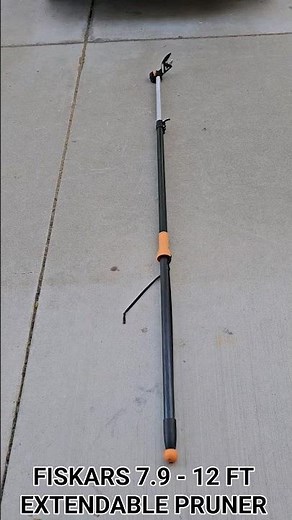 Fiskars 12 Foot Extendable Pruner #gardentools #pruning #prunerstick #bestpruners #gardenequipment