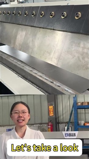 The easy-to-operate mini bending machine costs only $13,800. #bending #machine #factory #automatic