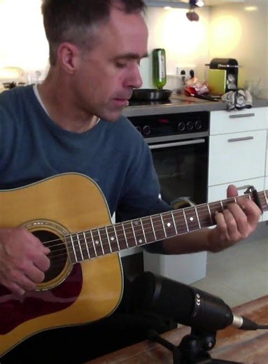 Tommy Emmanuel - Stay Close to Me - Cover