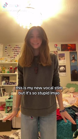 this hurt my foot so bad omg #lolz #spongebobsquarepants #spongebob #ethanslater #spongebobmusical