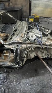 1982 Porsche 911 SC – Alkaline Paint Dip 🏁🛠️ #Porsche911 #Porsche911SC #PorscheClassic #ClassicPorsche #PorscheRestoration #CarRestoration #FullRestoration #BodyworkRestoration #PaintRemoval #AlkalineDip #Undercoating #RustRepair #BareMetalRestoration #ProjectCar #ClassicCarBuild #AutoRestoration #VintagePorsche #GarageLife #RestorationProcess #MetalPrep | M.S CARS