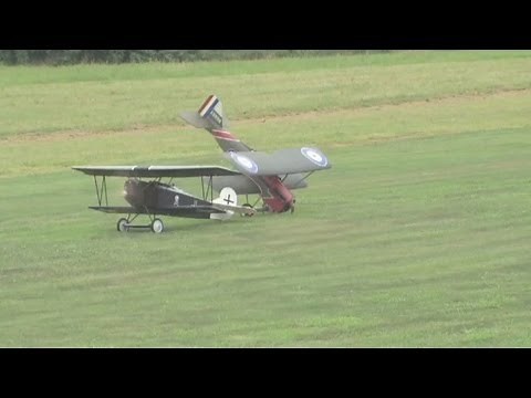 Radio Controlled (RC) Model Airplane - Crashes & RC Bloopers 3