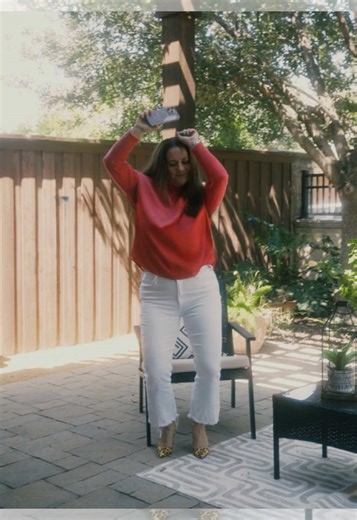 Real estate can be fun, creative, and totally stress-free… when you have the right team by your side.😎✨ At Mosaic RE Group, it’s strategy, expertise, and teamwork behind every move, so you can enjoy the journey, confident you’re in good hands. 💬: mosaic.re.group@compass.com 📞: 469-360-2161 #MosaicREGroup #DallasRealEstate #RealEstateMadeEasy #ChillButStrategic #LuxuryLiving