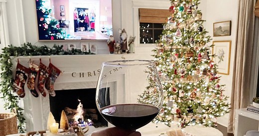 12 Hidden Gem Holiday Movies You Definitely Haven't Seen Before