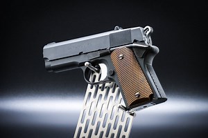 【閒聊】DETONICS .45 Combat Master,The first Sub Compact size 1911 @野戰 (生存) 遊戲 哈啦板 - 巴哈姆特