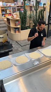 Build A Snowman Pizza ! Attempting to make the first ever 3D Pizza Snowman ⛄️🍕 | Chefclub Network