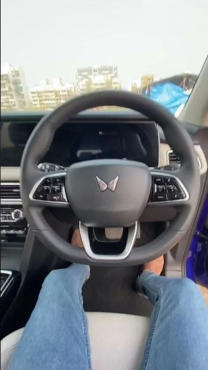 Mahindra XUV700 Blind View Monitor Explained!