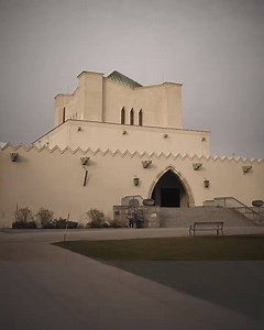 4.6K views · 62 reactions | Aus religiösen Gründen war die Eröffnung der Feuerhalle 1923 sehr umstritten. Seitdem wurden hier bereits über 240.000 Urnen beigesetzt. ⚱ Für mehr Infos und einen Blick ins Innere des Krematoriums bitte hier entlang  https://club.wien.at/magazin/specials/stadtunbekannt-feuerhalle/ | Stadt Wien | Facebook